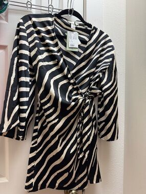 H&M | Dresses | Hm Brown And White Striped Dress | Poshmark